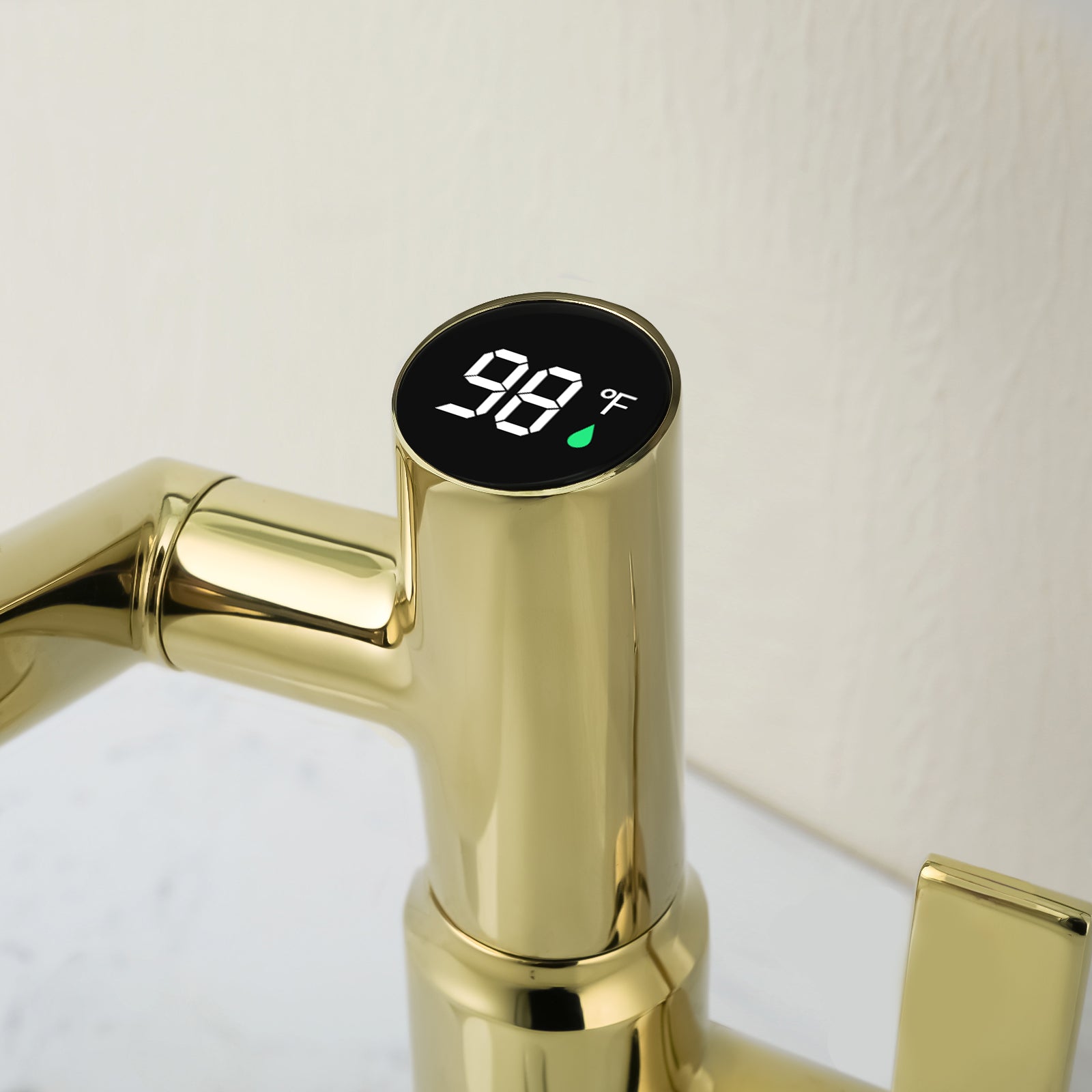 KHTAPA Single-Hole Rotatable Faucet with Temperature Display-BF2204
