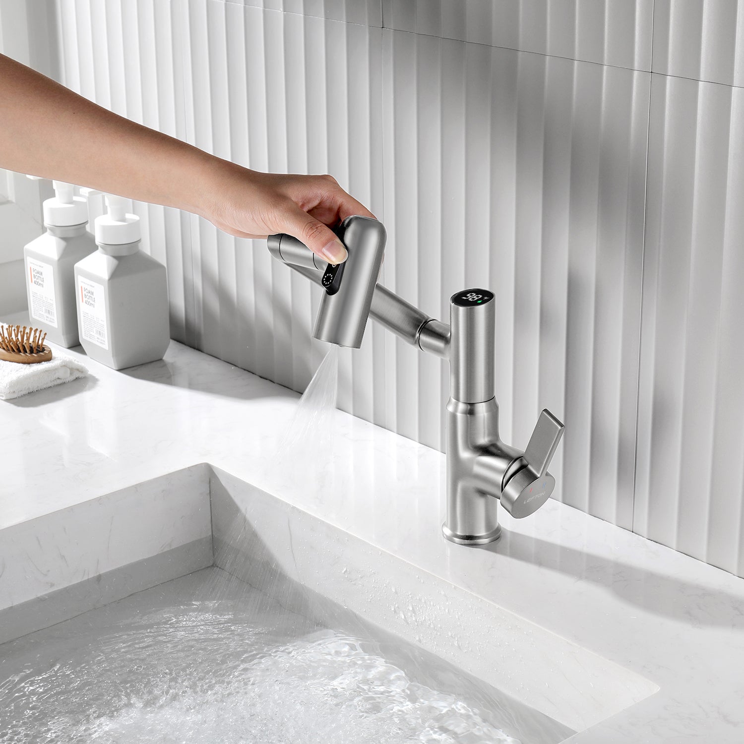 KHTAPA Single-Hole Rotatable Faucet with Temperature Display-BF2204